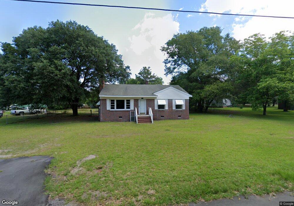 1431 Davis St, Camden, SC 29020 - photo 1