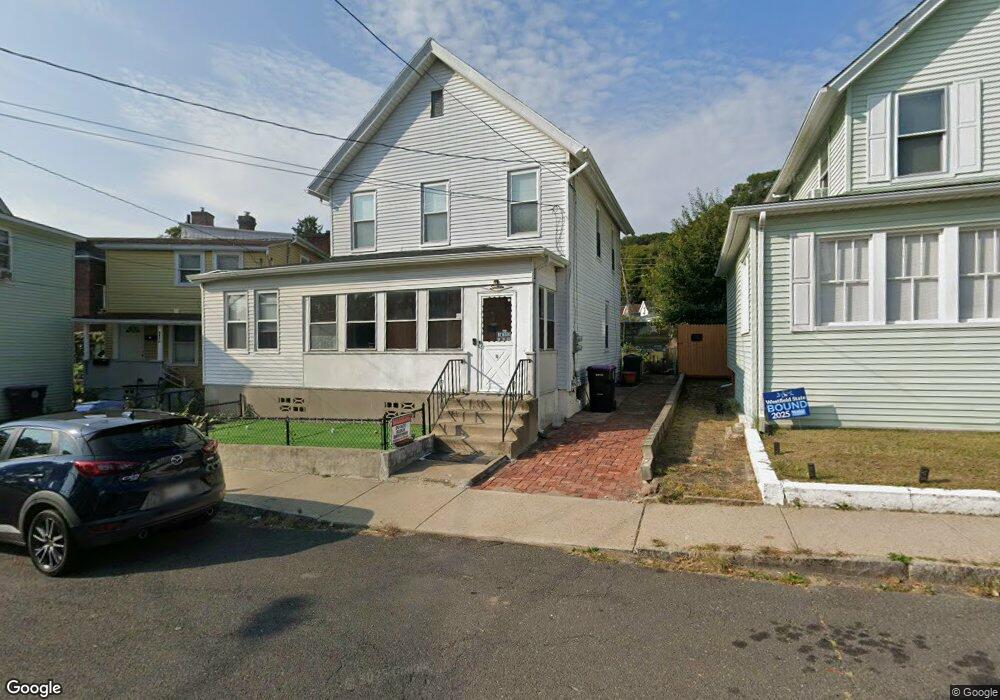 16 Springdale Ave, Holyoke, MA 01040 - photo 1