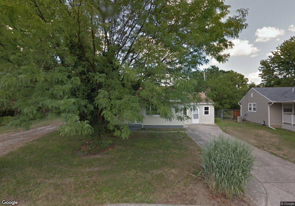 571 S Stadium Dr, Xenia, OH 45385 - photo 1