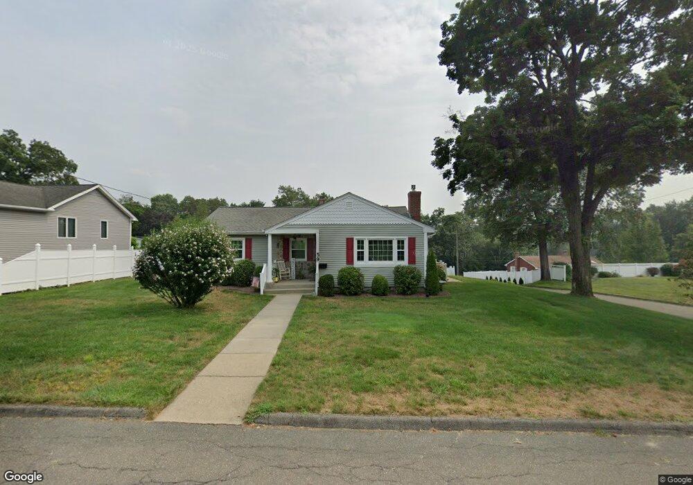 59 Fairway Dr, Ludlow, MA 01056 - photo 1