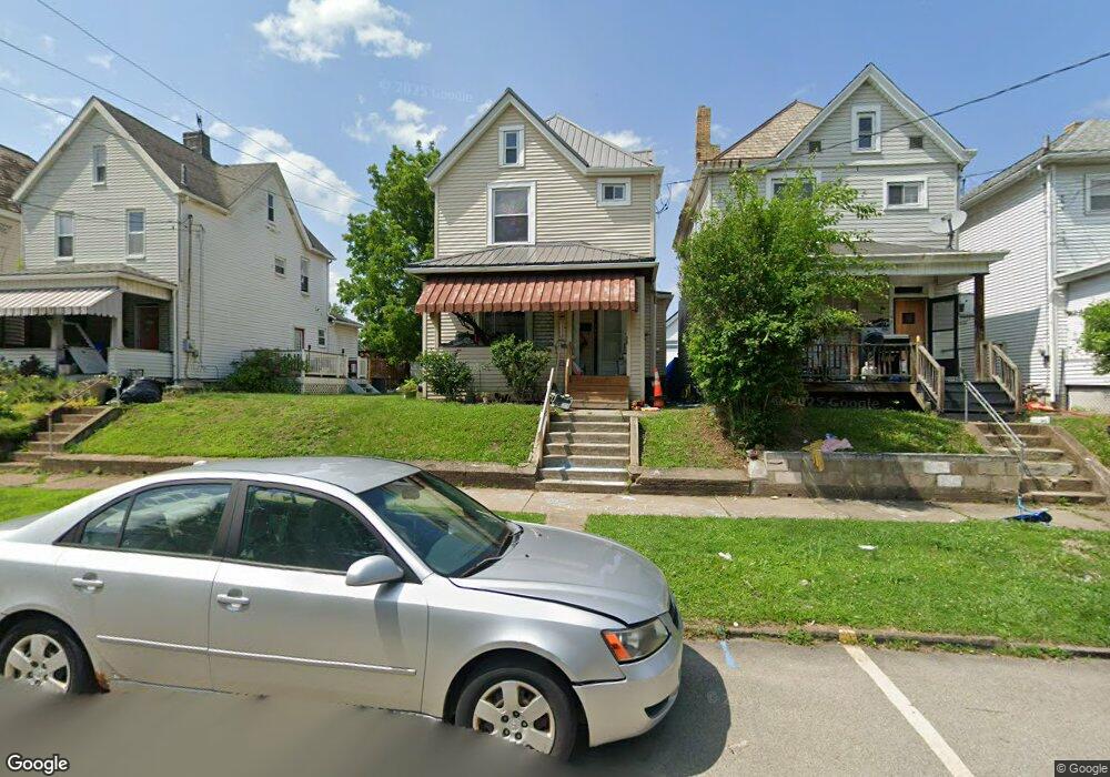 145 Franklin Ave, Vandergrift, PA 15690 - photo 1