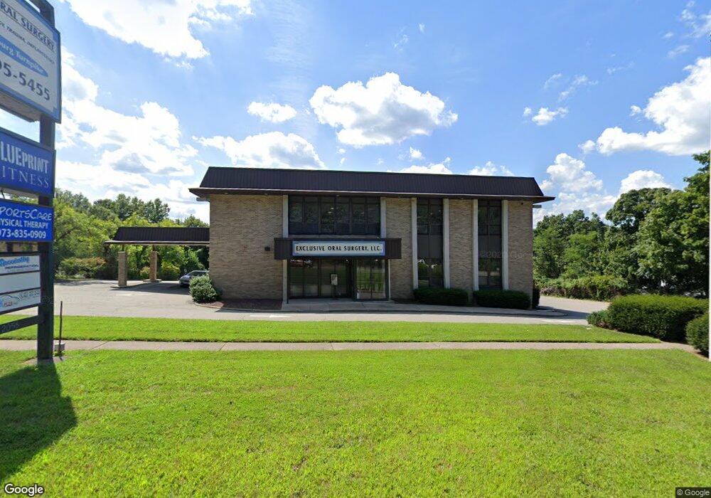 2055 Hamburg Turnpike, Wayne, NJ 07470 - photo 1