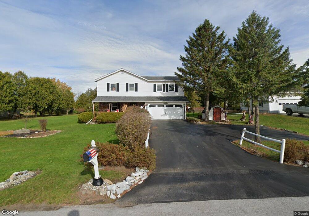 11 Meadowbrook Ln, Saint Albans, VT 05478 - photo 1