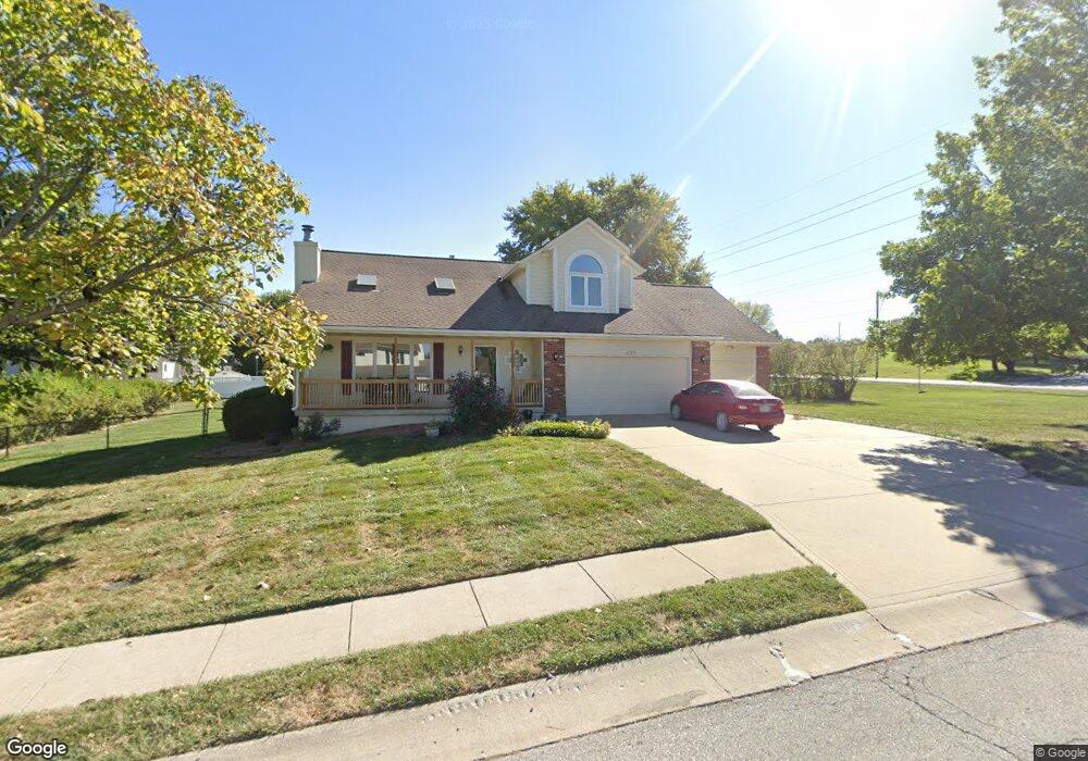 1023 Dogwood Dr, Raymore, MO 64083 - photo 1