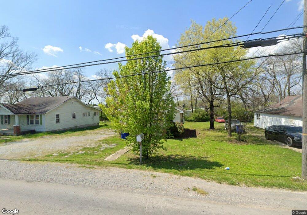 641 Deery St, Shelbyville, TN 37160 - photo 1