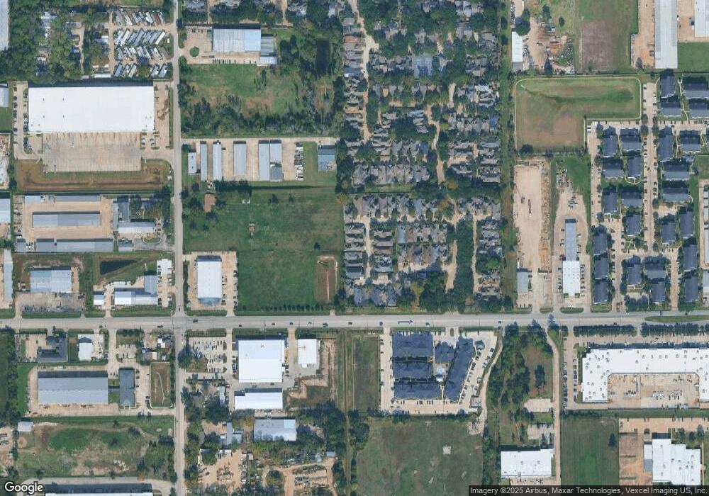 6815 Oakwood Grove, Houston, TX 77040 - photo 1