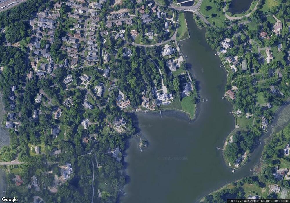 18 Oneida Ct, Greenwich, CT 06830 - photo 1