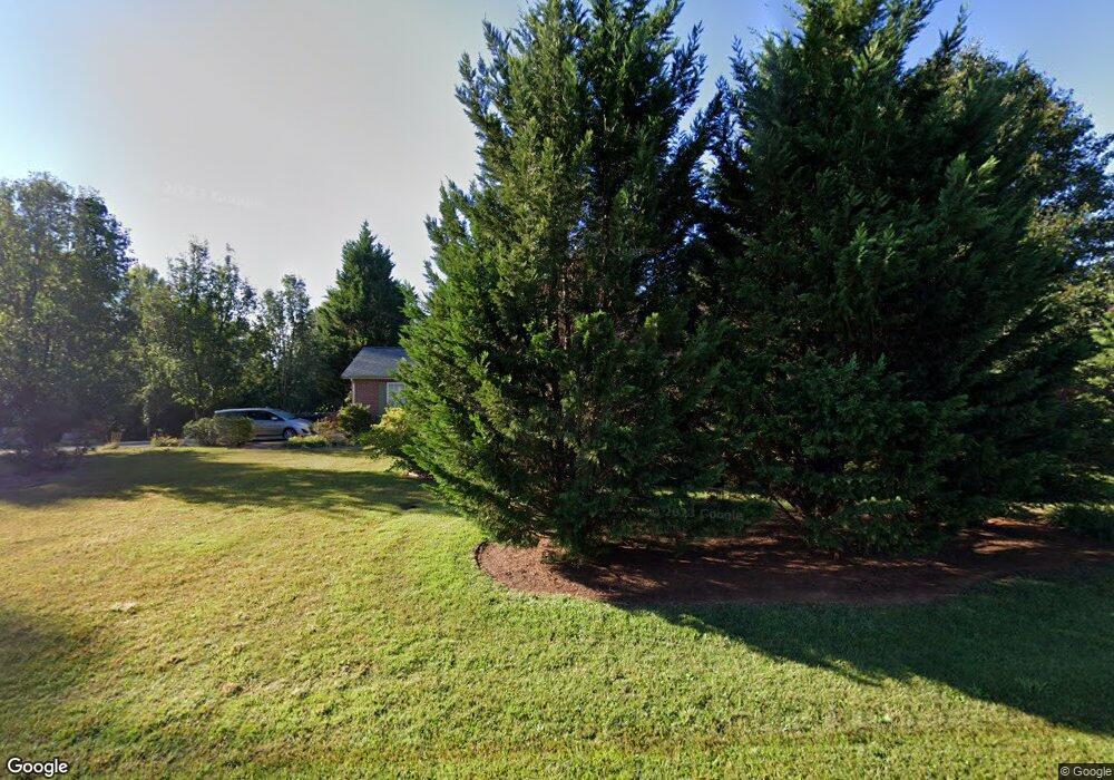 150 Wintergreen Cir, Statesville, NC 28677 - photo 1