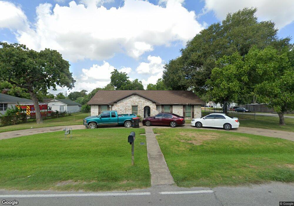 822 Beacon St, Houston, TX 77015 - photo 1