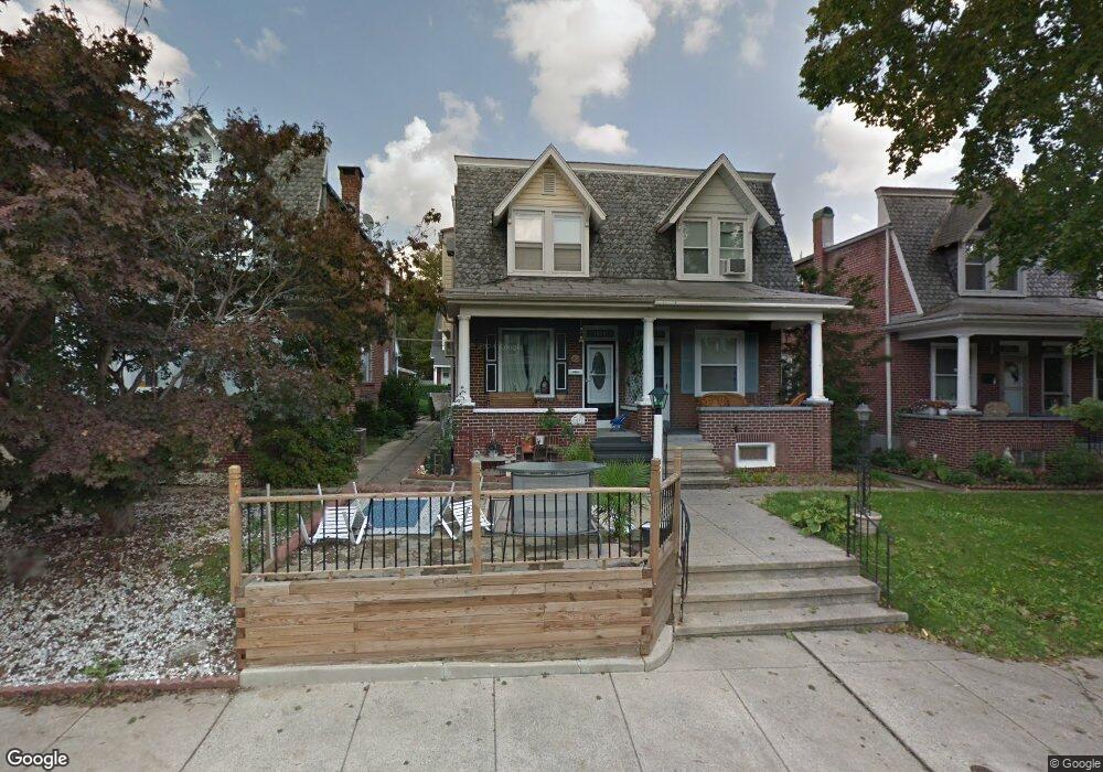 1537 Locust St, Reading, PA 19604 - photo 1