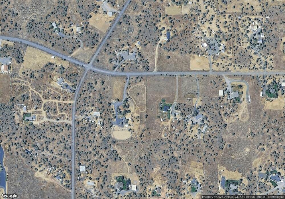 3880 NE Walnut Ave, Redmond, OR 97756 - photo 1