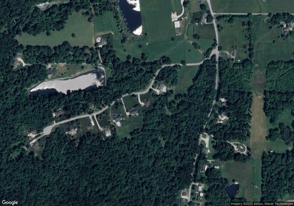 6803 Lake of the Woods Ct, Georgetown, IN 47122 - photo 1