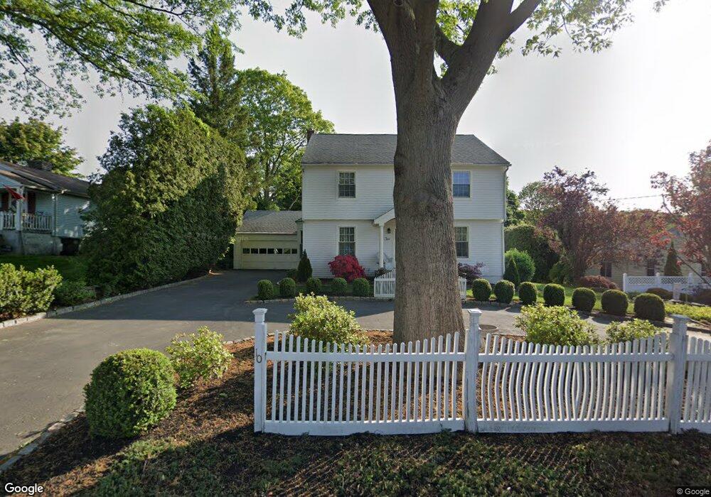 10 Scott Ln, Trumbull, CT 06611 - photo 1