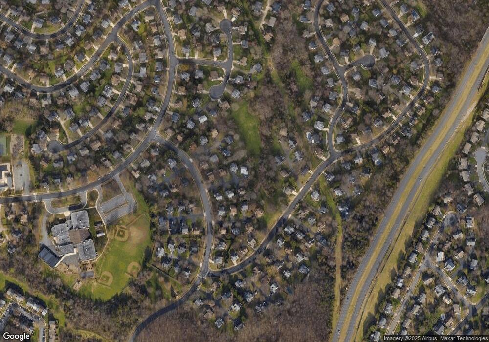 13225 Stone Heather Dr, Herndon, VA 20171 - photo 1