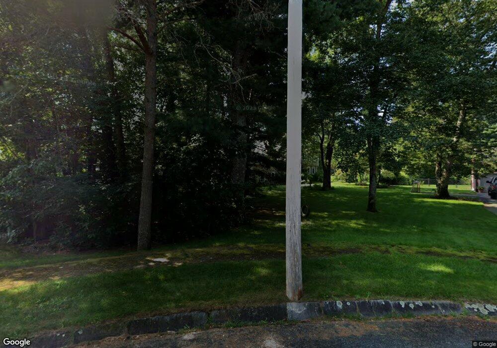 8 Copperfield Ln, Franklin, MA 02038 - photo 1