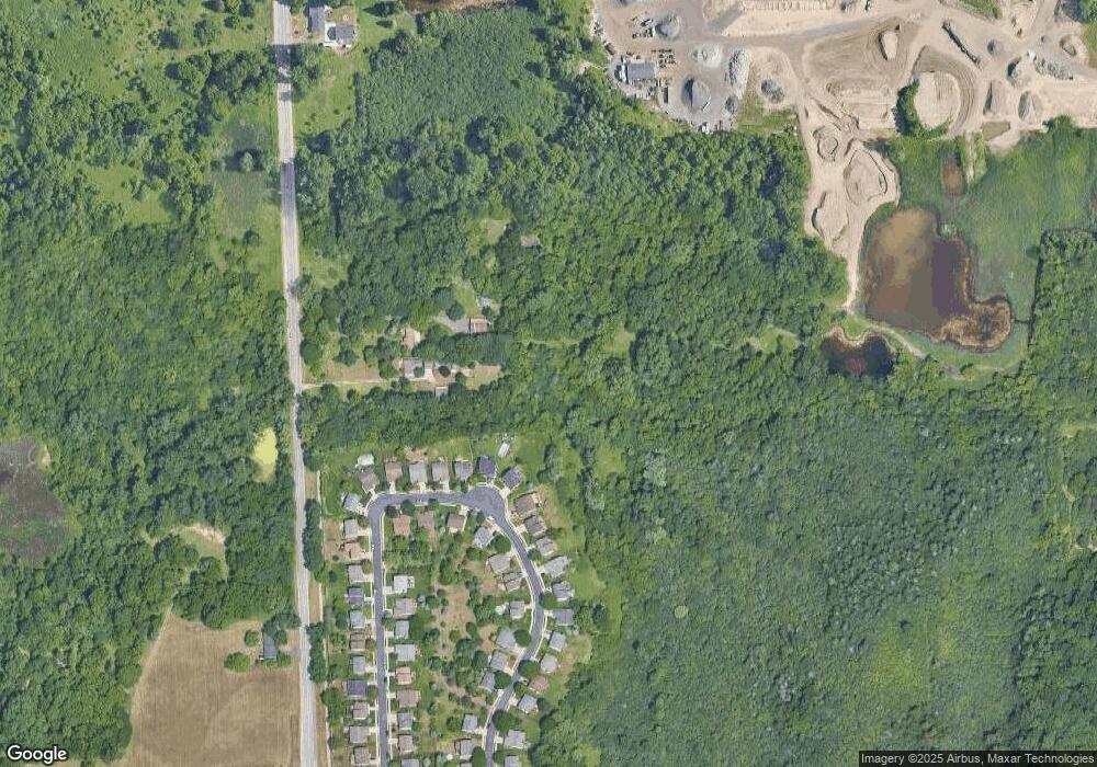 895 S Hospital Rd, Waterford, MI 48327 - photo 1