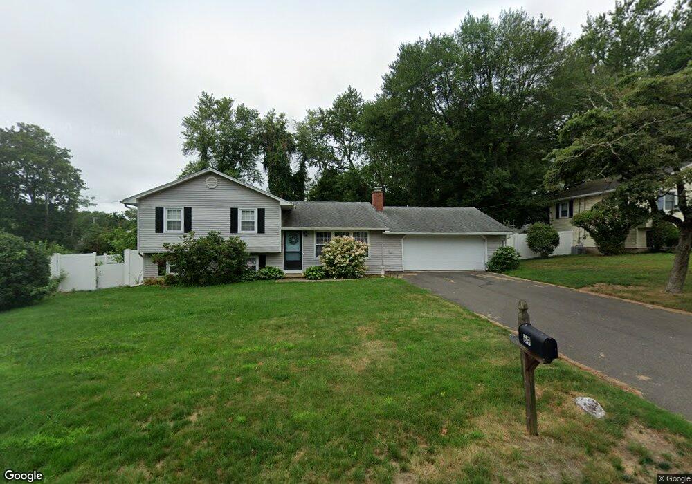 69 Maplewood Ave, Wallingford, CT 06492 - photo 1