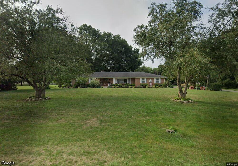 235 Marshall Rd, Circleville, OH 43113 - photo 1