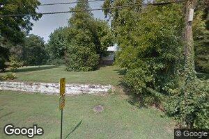 835 S 7th St, Cannelton, IN 47520