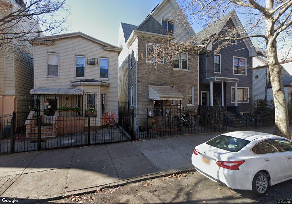 40 van Siclen Ave, Brooklyn, NY 11207 - photo 1