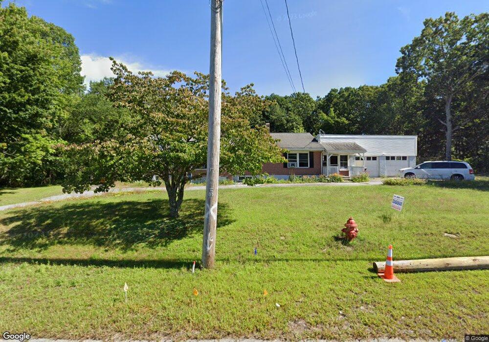 41 Center St, Bellingham, MA 02019 - photo 1