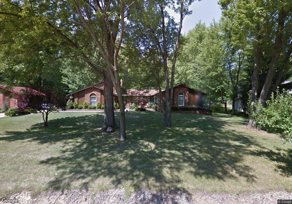 8444 Metropolitan Blvd, Olmsted Falls, OH 44138 - photo 1