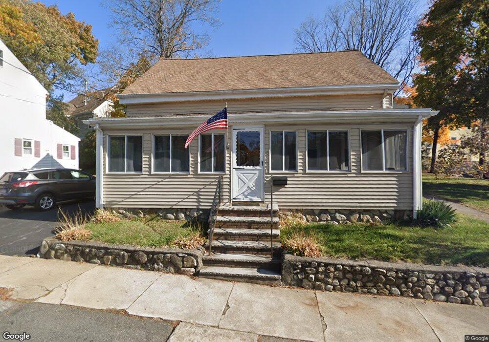 10 Elliott St, Reading, MA 01867 - photo 1