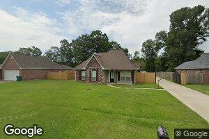 8114 Versailles Ave, Denham Springs, LA 70706