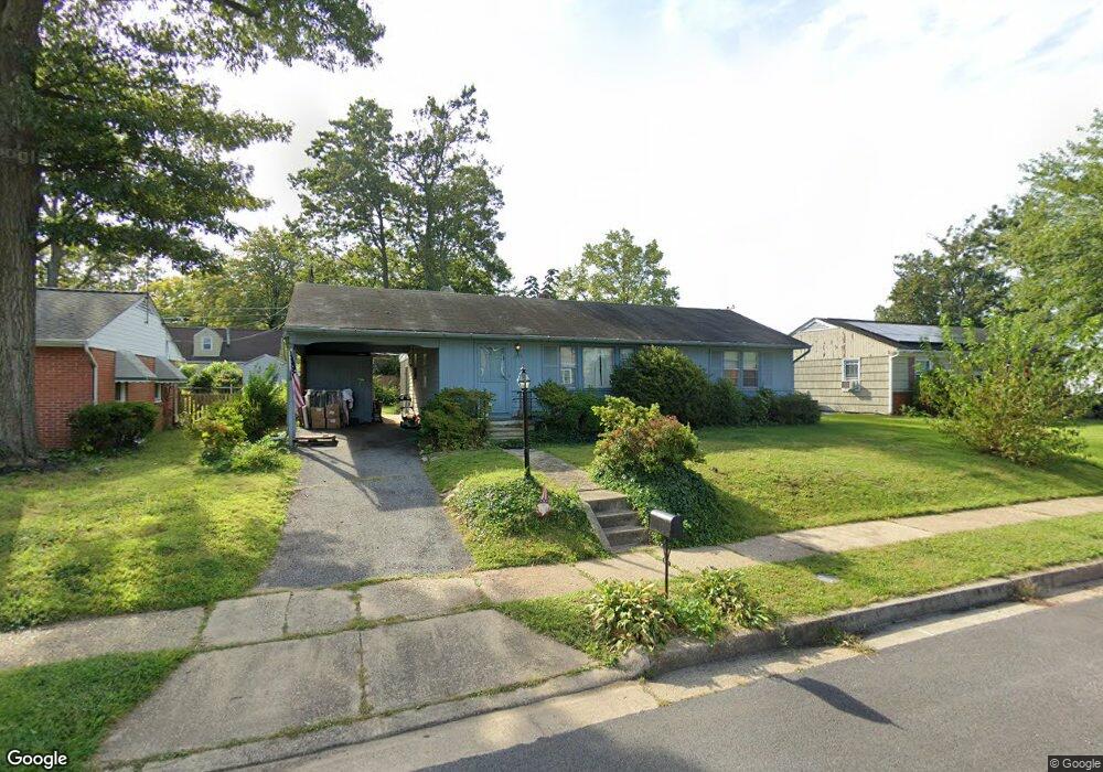 1815 Dunwoody Rd, Parkville, MD 21234 - photo 1