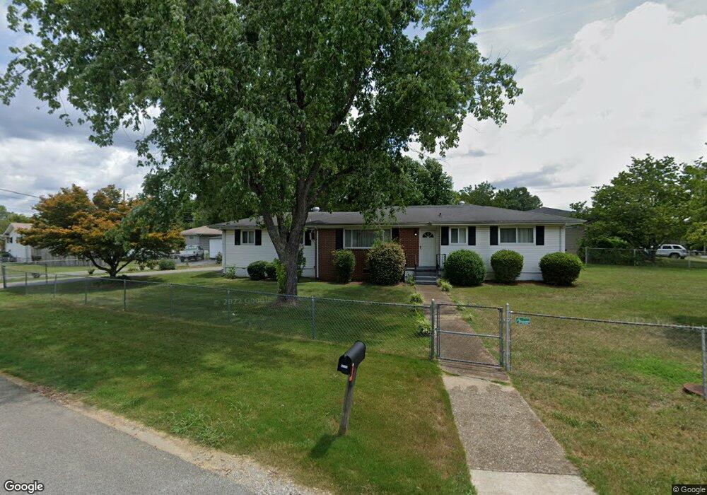 4702 Clover Ln, Hixson, TN 37343 - photo 1