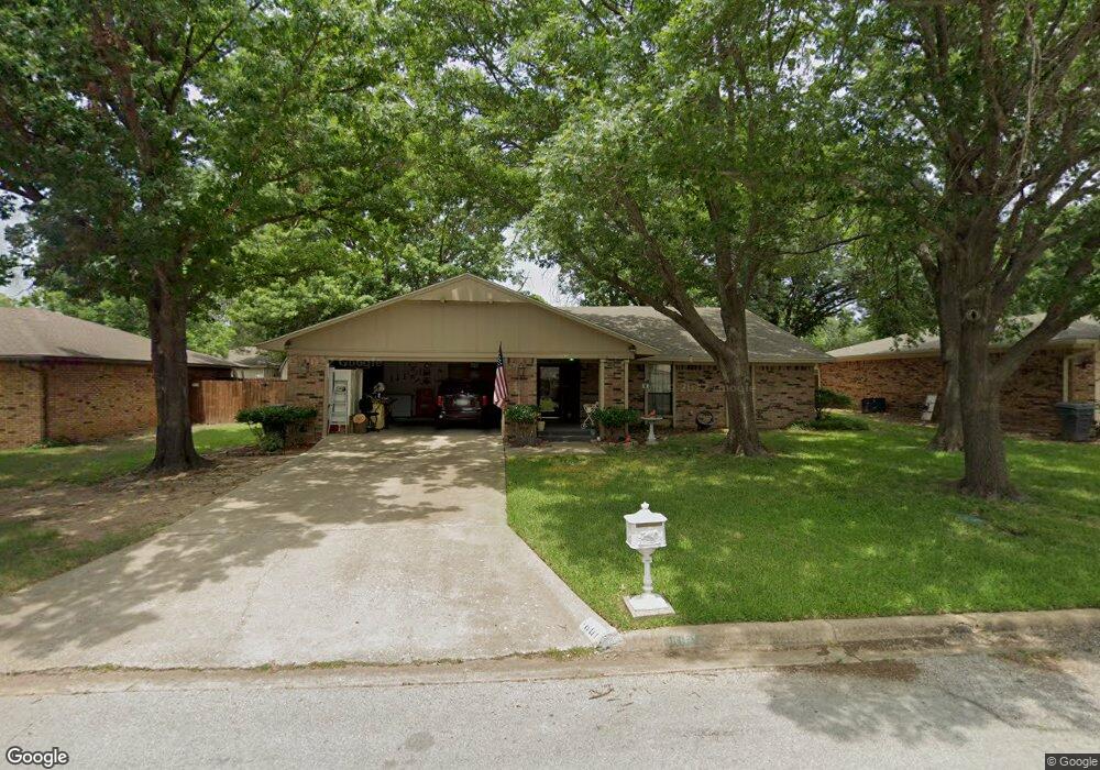 1601 Olive St, Ardmore, OK 73401 - photo 1