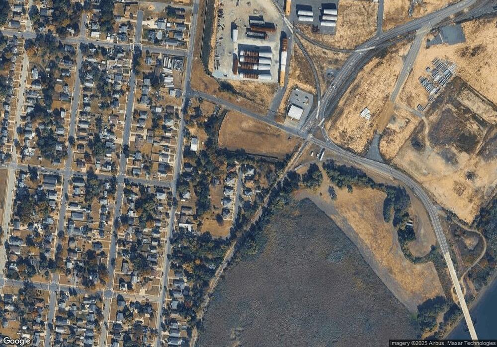 393 Dupont Ave, Paulsboro, NJ 08066 - photo 1