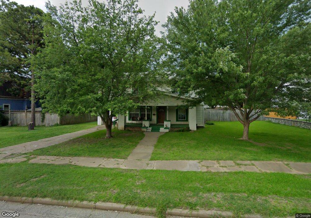 713 C St NW, Ardmore, OK 73401 - photo 1