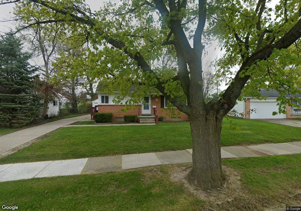 3337 Pickwick Place, Lansing, MI 48917 - photo 1