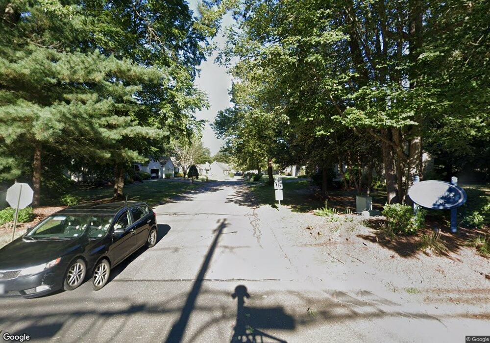 24 Carriage House unit 24, Enfield, CT 06082 - photo 1