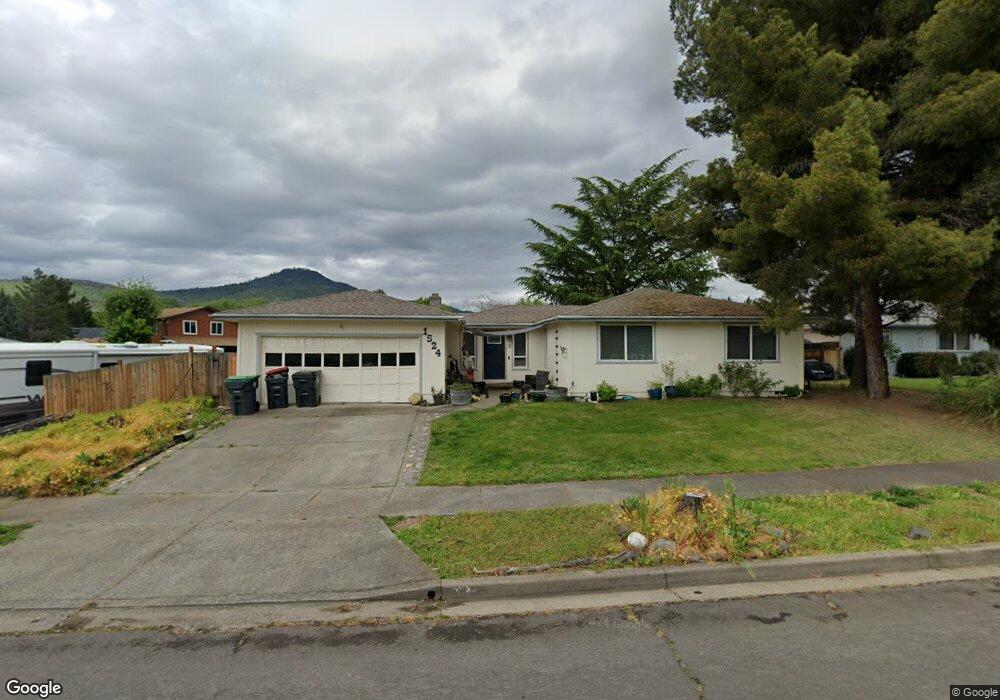 1524 Papago Dr, Medford, OR 97504 - photo 1