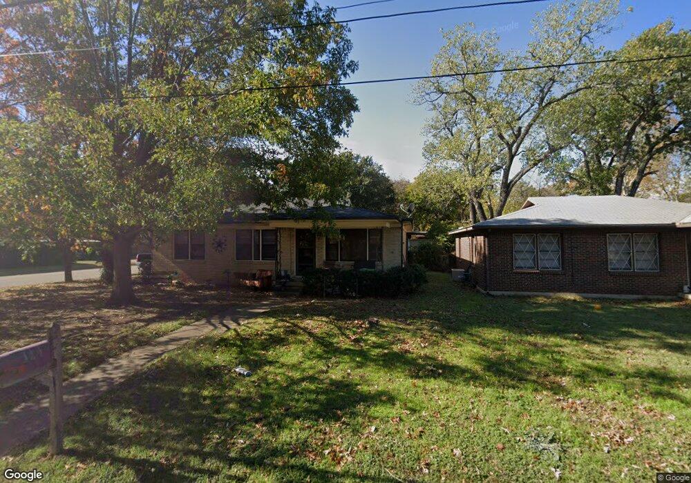 301 Harmon Rd, Hurst, TX 76053 - photo 1