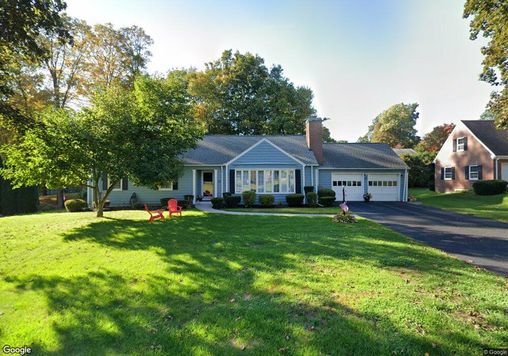 17 Brewster Rd, West Springfield, MA 01089 - photo 1