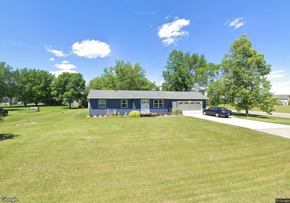 1001 Donna Dr NW, Alexandria, MN 56308 - photo 1