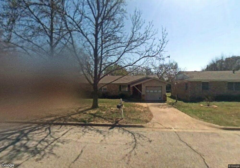 2922 Stafford Dr, Denison, TX 75020 - photo 1