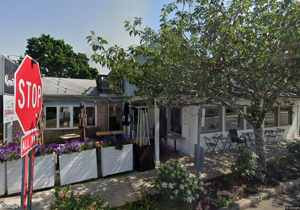 130 Shore Dr, Branford, CT 06405 - photo 1