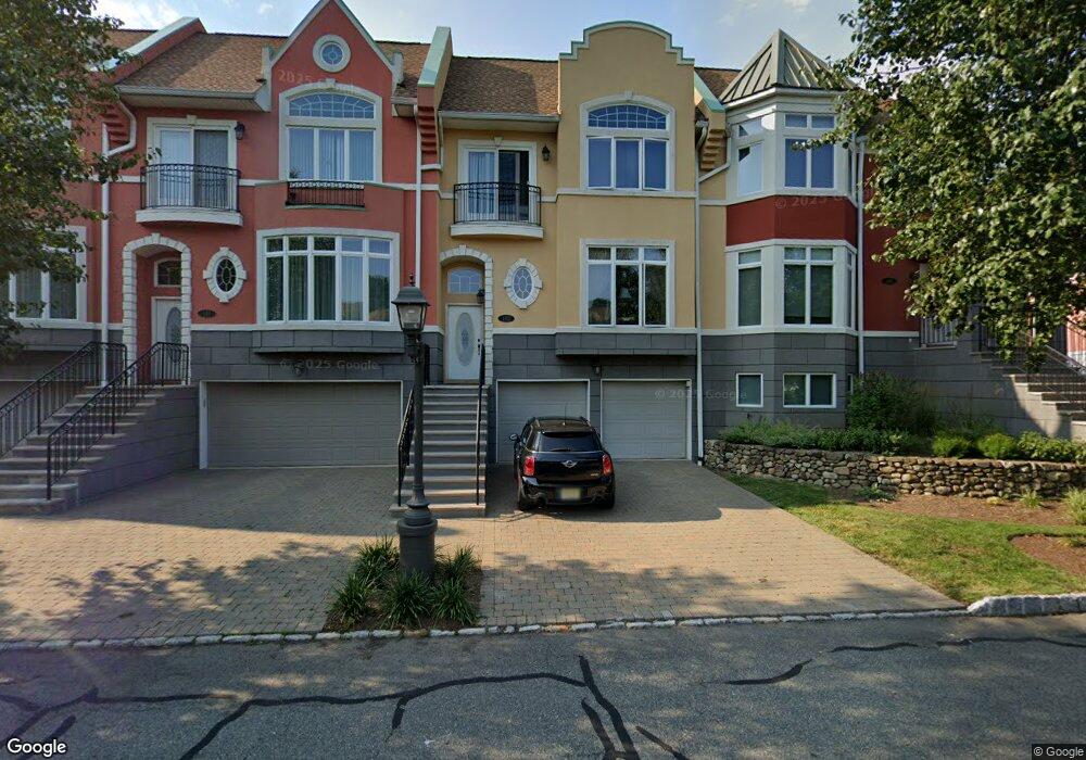 142 Winding Creek, Westwood, NJ 07675 - photo 1