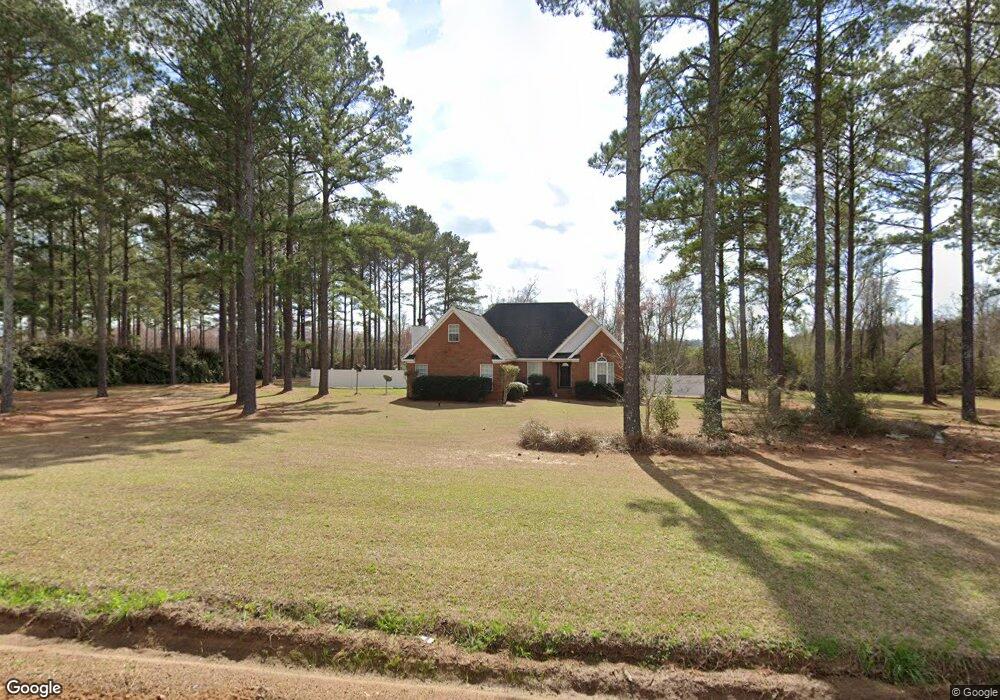 215 Davis Rd, Sylvester, GA 31791 - photo 1