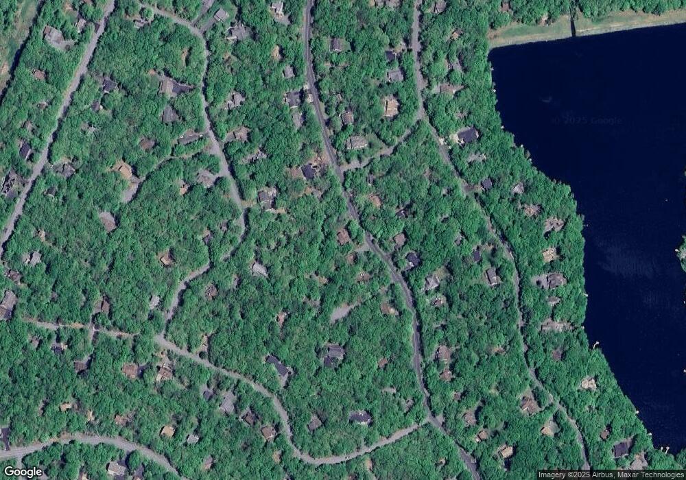 136 Rodeo Dr, Hawley, PA 18428 - photo 1