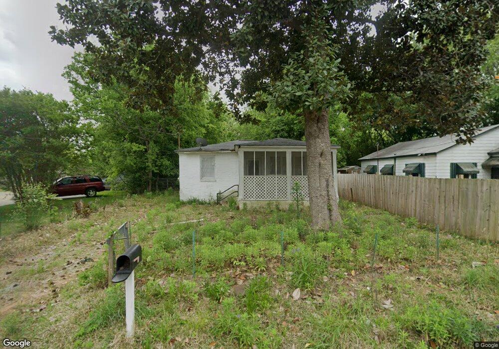 680 Melvin Place, Macon, GA 31206 - photo 1