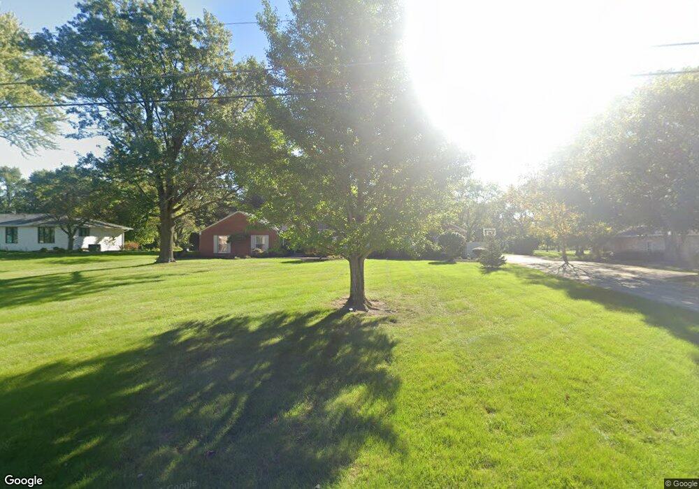 1563 Fairway Dr, Lima, OH 45805 - photo 1