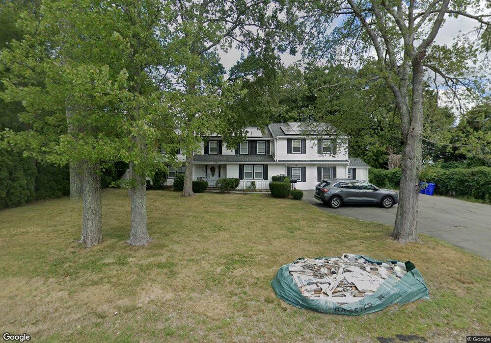 132 Concord St unit 2, Rockland, MA 02370 - photo 1