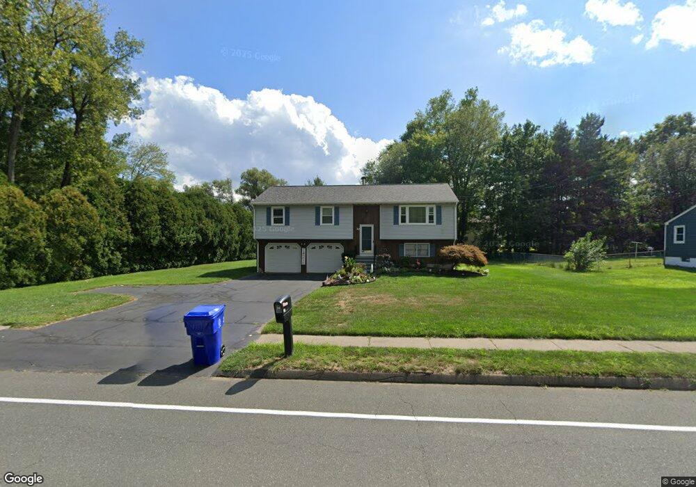 30 Weymouth Rd, Enfield, CT 06082 - photo 1