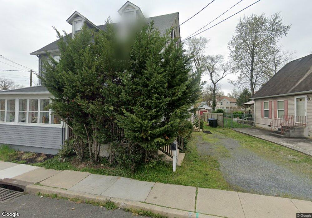 441 Locust St, Moorestown, NJ 08057 - photo 1