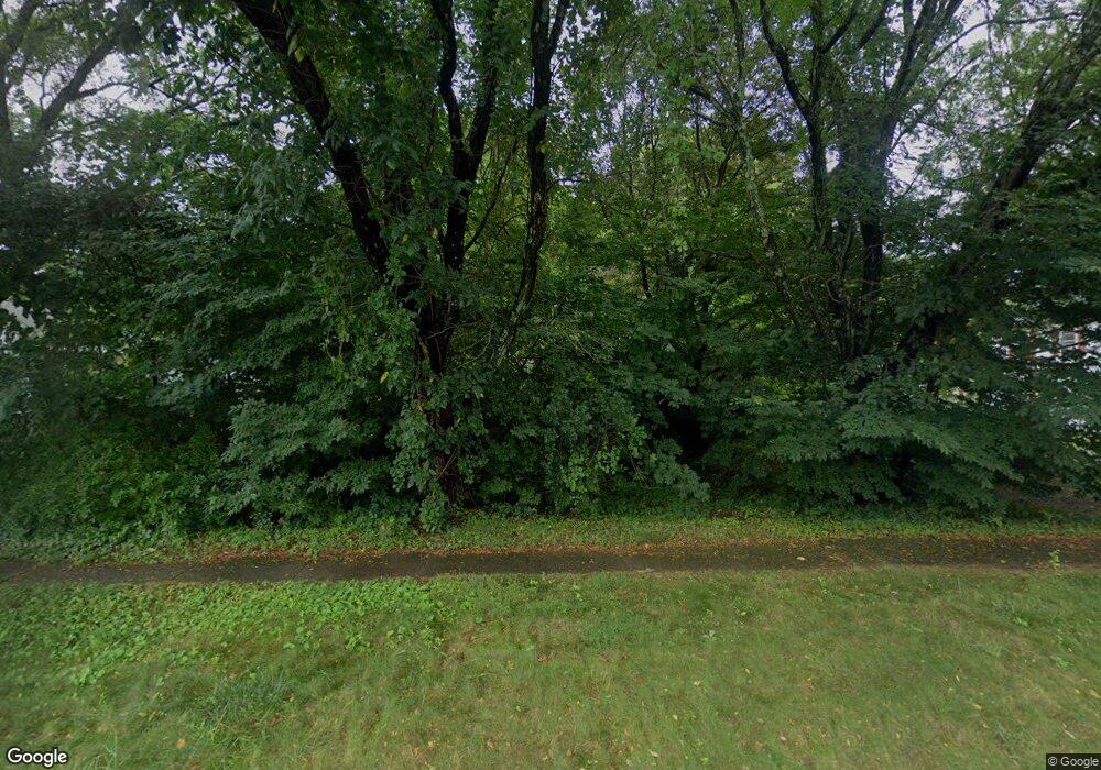 1882 Poquonock Ave, Windsor, CT 06095 - photo 1